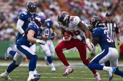 开云体育官方网站-联合杯完胜温网，一场创新与经典的对决，梅德韦杰夫高光表现成关键