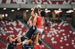 开云官网-棋盘上的阿尔卑斯鏖兵，当托尼在瑞士小镇扛起整个巴塞罗那