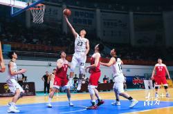 开云平台-精彩瞬间连连，球场激情高涨的简单介绍