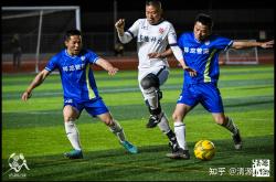 开云体育平台APP-战力全开，足球比赛中实力斗士对决