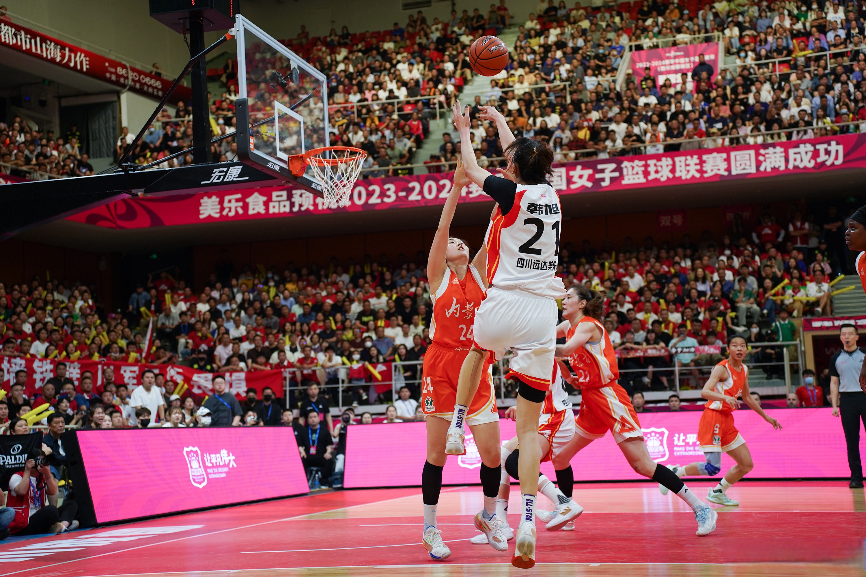 球队备战充分，展现出色表现