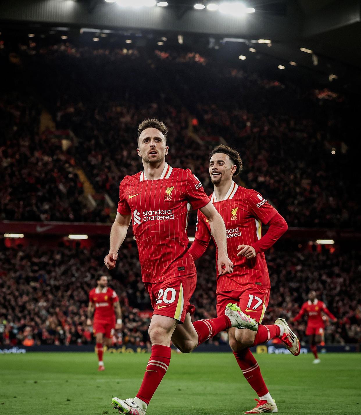 欧洲豪门对决，皇马迎战巴萨