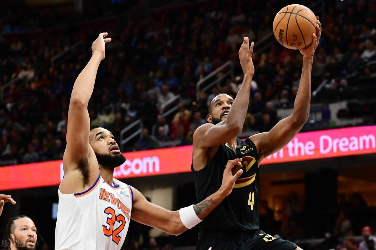 骑士队球员表现出色,精神风貌提振球队 骑士队球员表现出色,精神风貌提振球队