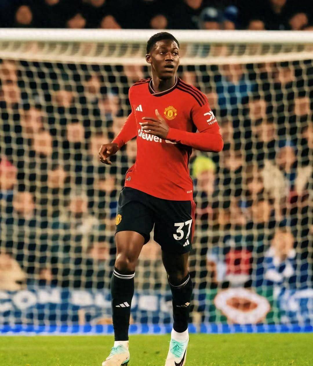 葡萄牙完胜加拿大,博格巴2惊艳世界 葡萄牙完胜加拿大,博格巴2惊艳世界