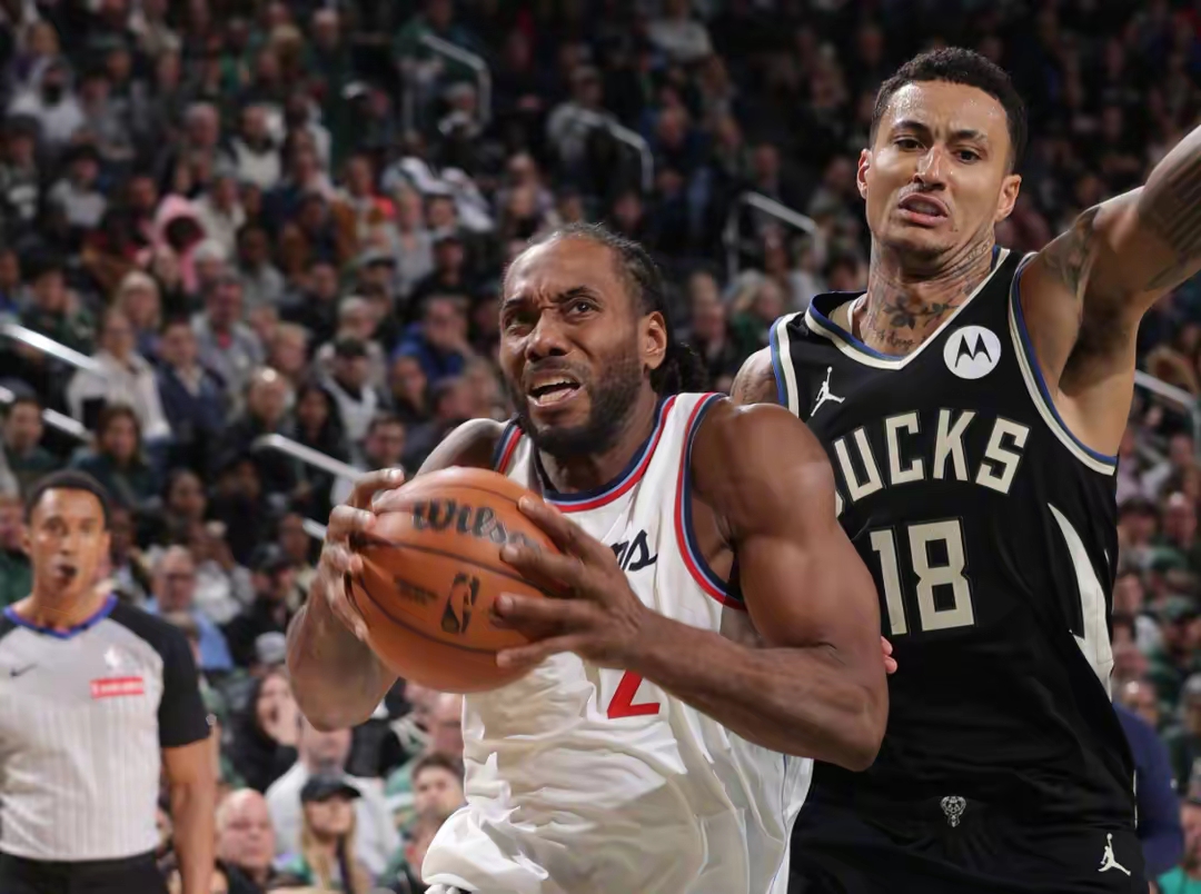 雄鹿轻取骑士，布伦森关键制胜